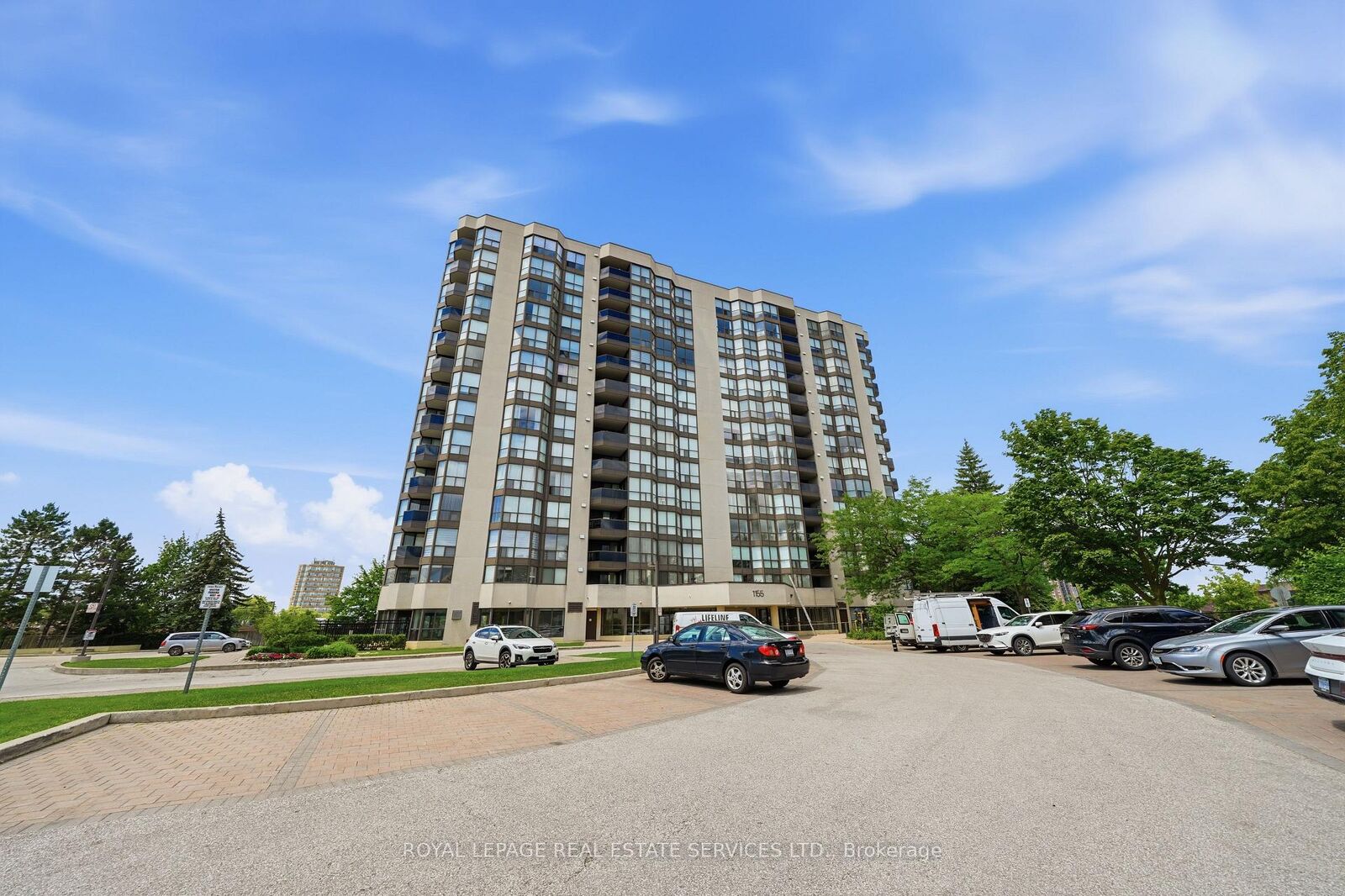 Property Photo: 1155 Bough Beeches Boulevard 405 ON L4W 4N2