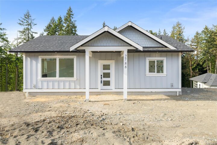 Property Photo: 2788 Sheldrake Pl BC V0R 2P2