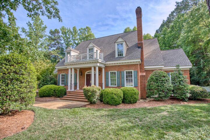 Property Photo:  102 Rosemount  VA 23188 