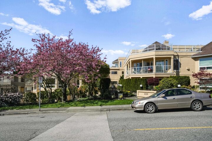 Property Photo: 1255 Best Street 201 BC V4B 4E1