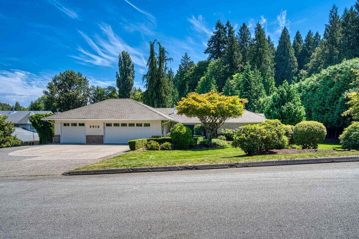3910 Verdon Way — photo 1