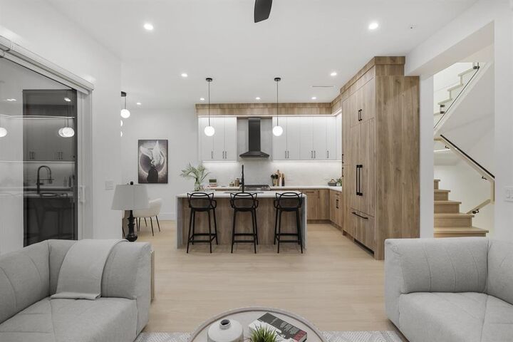 Property Photo: 5666 10A Avenue BC V4L 1C2