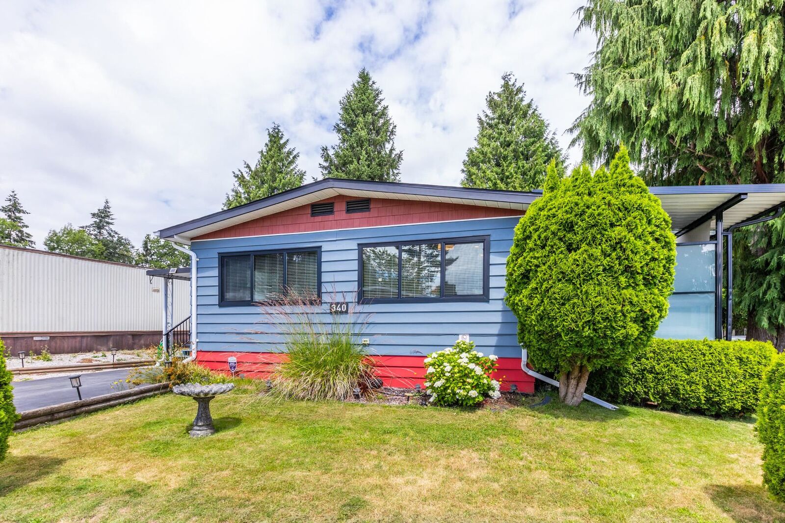 Property Photo: 1840 160 Street 340 BC V4A 4X4