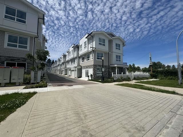 Property Photo:  8181 135A Street 2  BC V3W 3N8 