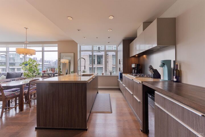 Property Photo: 1661 Ontario Street 803 BC V5Y 0C3