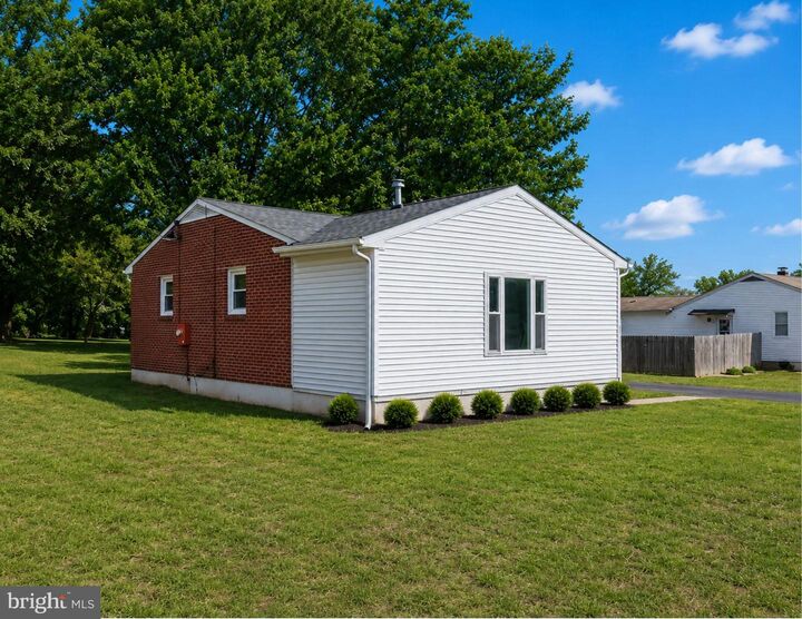 Property Photo:  1507 Superior Street  MD 21078 