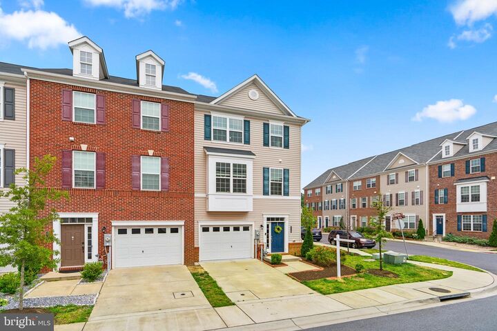 Property Photo: 7720 Rearden Court MD 21075