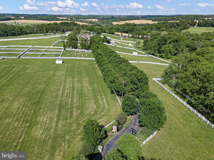Property Photo:  1274 Oakwood Road  PA 17349 