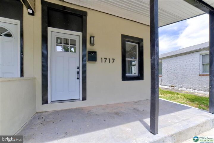 Property Photo:  1717 Willow Street  PA 19401 