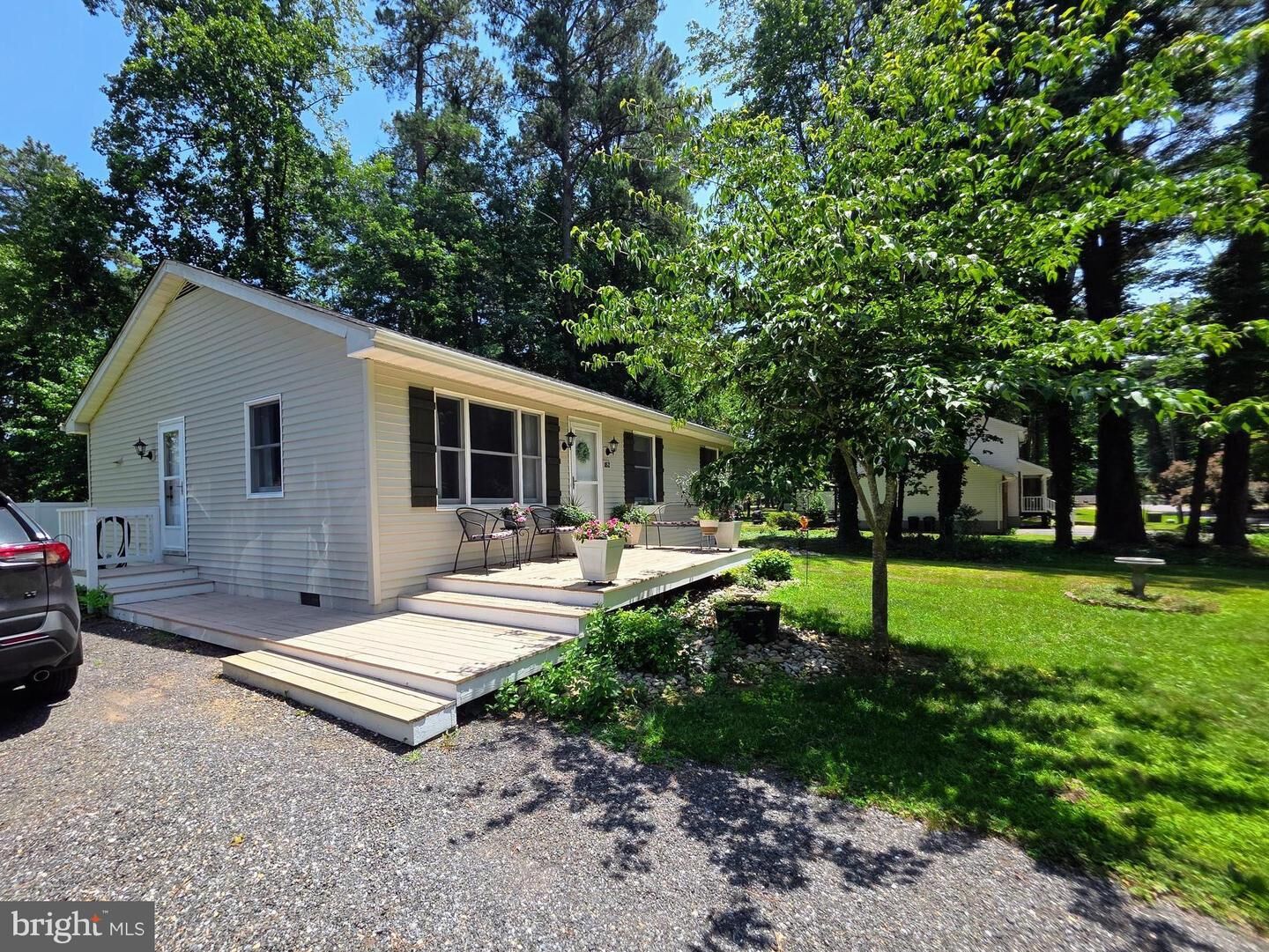 Property Photo: 852 Whispering Pine Circle MD 20657