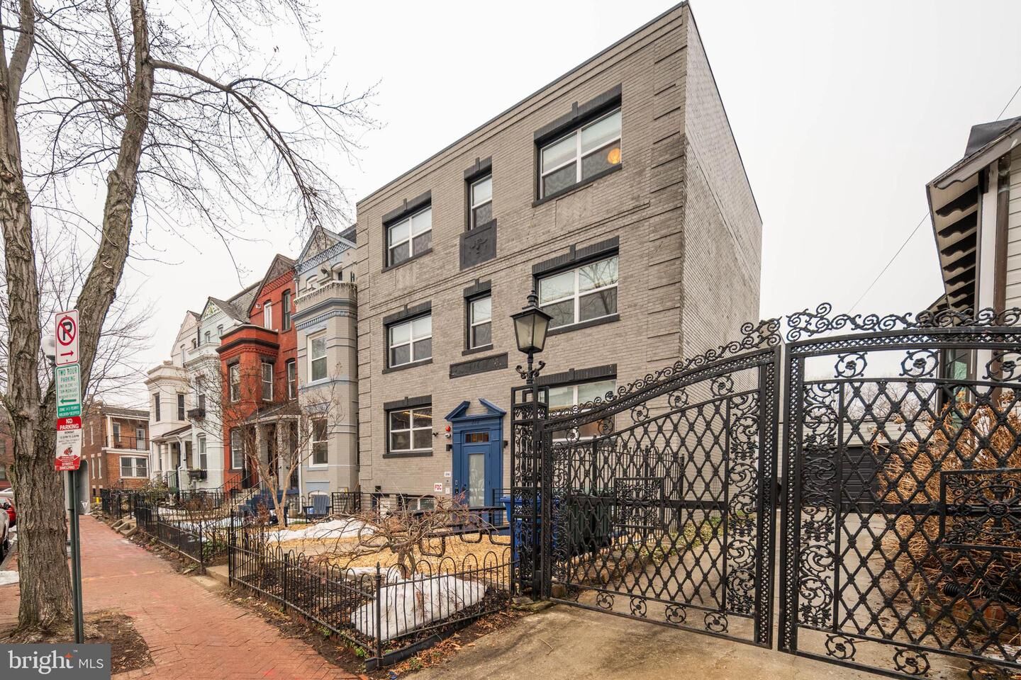 Property Photo:  216 T Street NW  DC 20001 