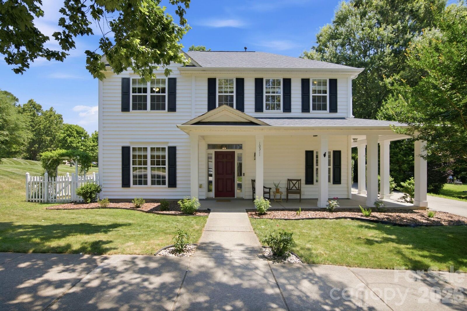 Property Photo: 10311 Watoga Way NC 28031