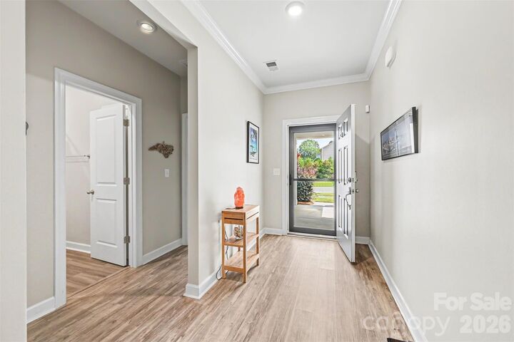 Property Photo: 9330 Festival Way NC 28215
