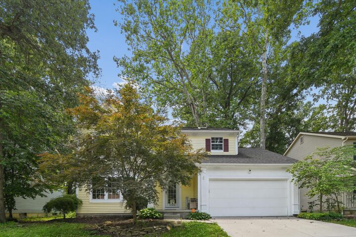 Property Photo:  822 Lindenhaven Road  OH 43230 