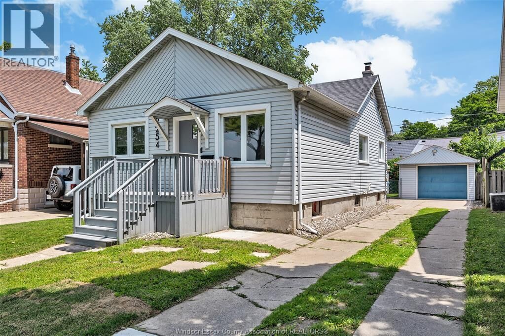 Property Photo:  2254 Cadillac Main  ON N8W 3Y1 