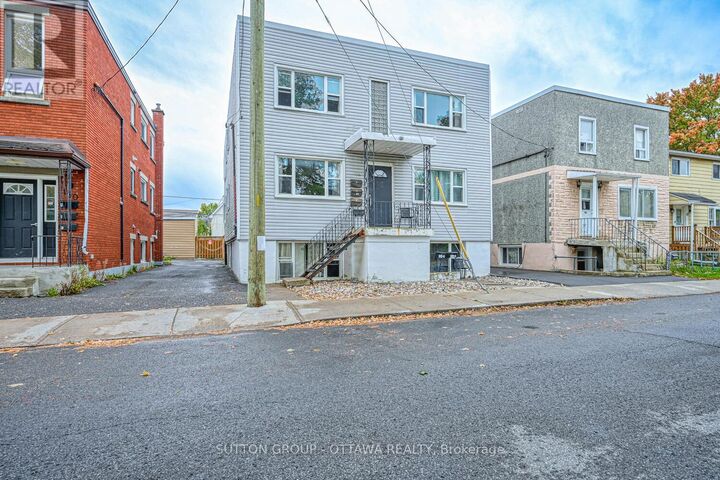 Property Photo: 154-156 Dagmar Avenue ON K1L 5T2