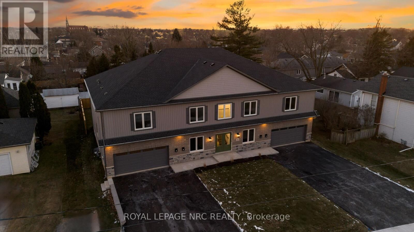 Property Photo: 41 St. Davids Road West 2A ON L2V 2L4