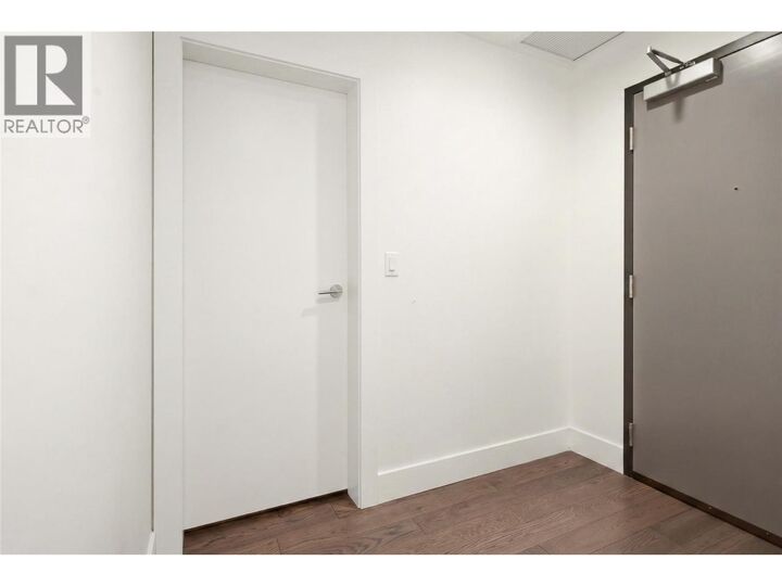 Property Photo: 1181 Sunset Drive 1202 BC V1Y 0J4