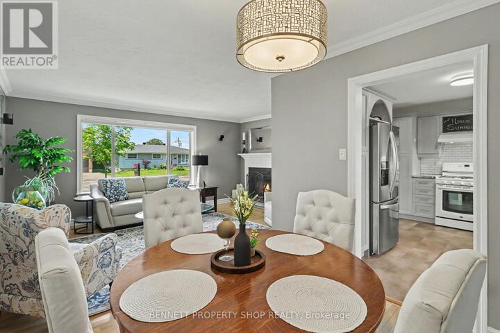 Property Photo: 28 Majestic Drive ON K2G 1C7