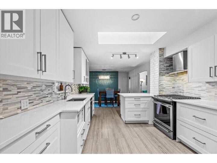 Property Photo: 13614 Spencer Avenue BC V0H 1Z0