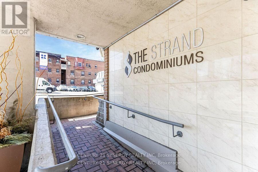 Property Photo:  429 Somerset Street West Ph13  ON K2P 2P5 