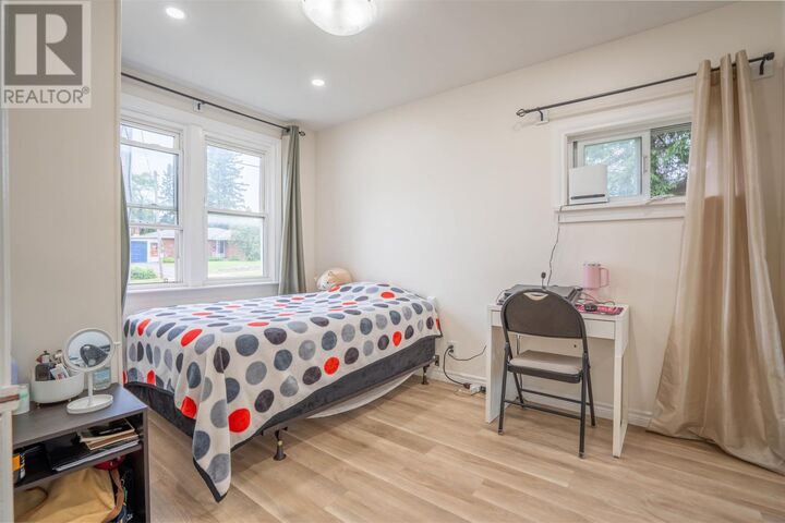 Property Photo: 434 Lake St ON P6B 3L2