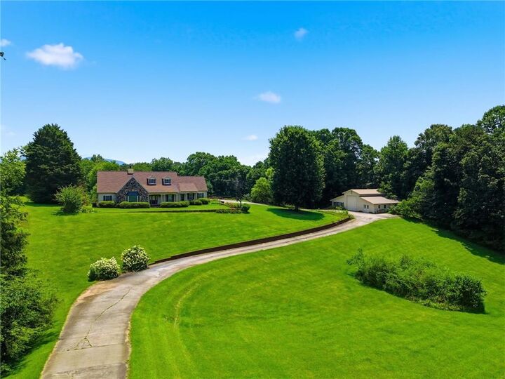 Property Photo:  127 Grandview Drive  GA 30540 