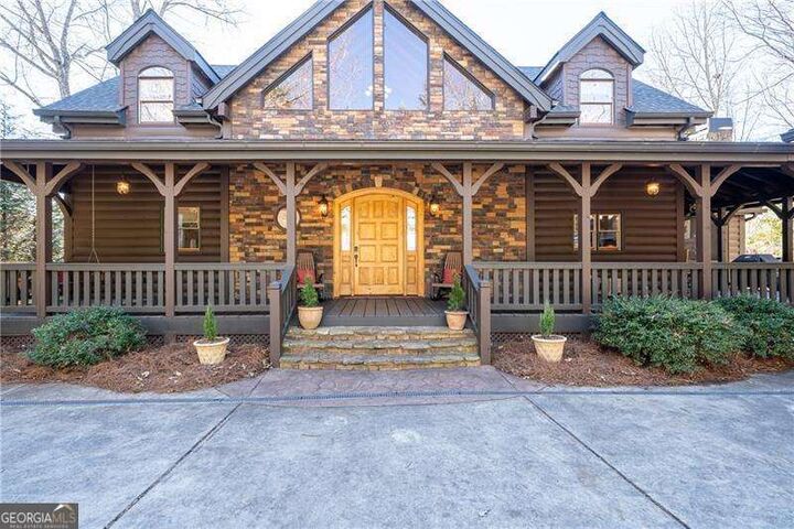 Property Photo:  5 Emerald Point  GA 30512 
