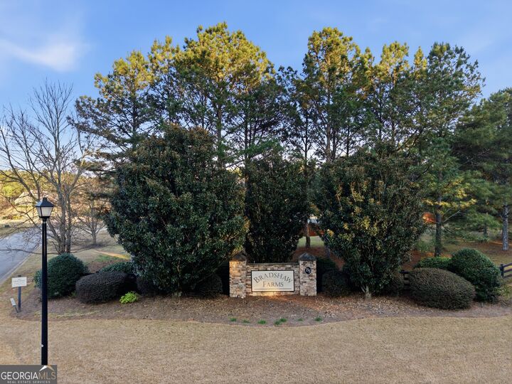 Property Photo: 37 Farmstead Way GA 30276