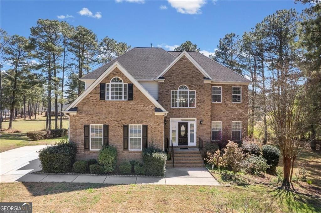 Property Photo: 405 Branch Forest Way GA 30281
