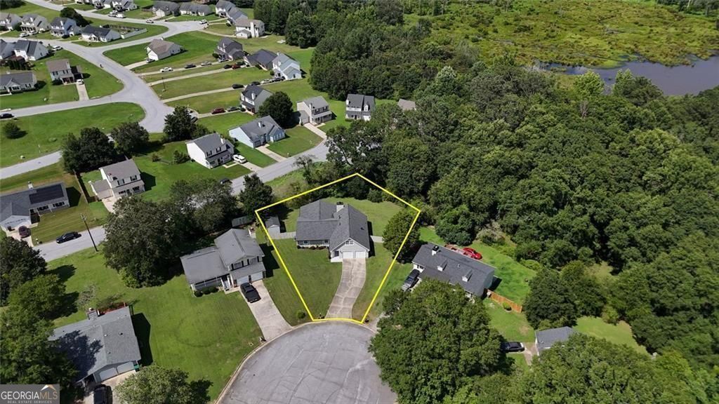 Property Photo:  229 Deerfield Drive  GA 30238 