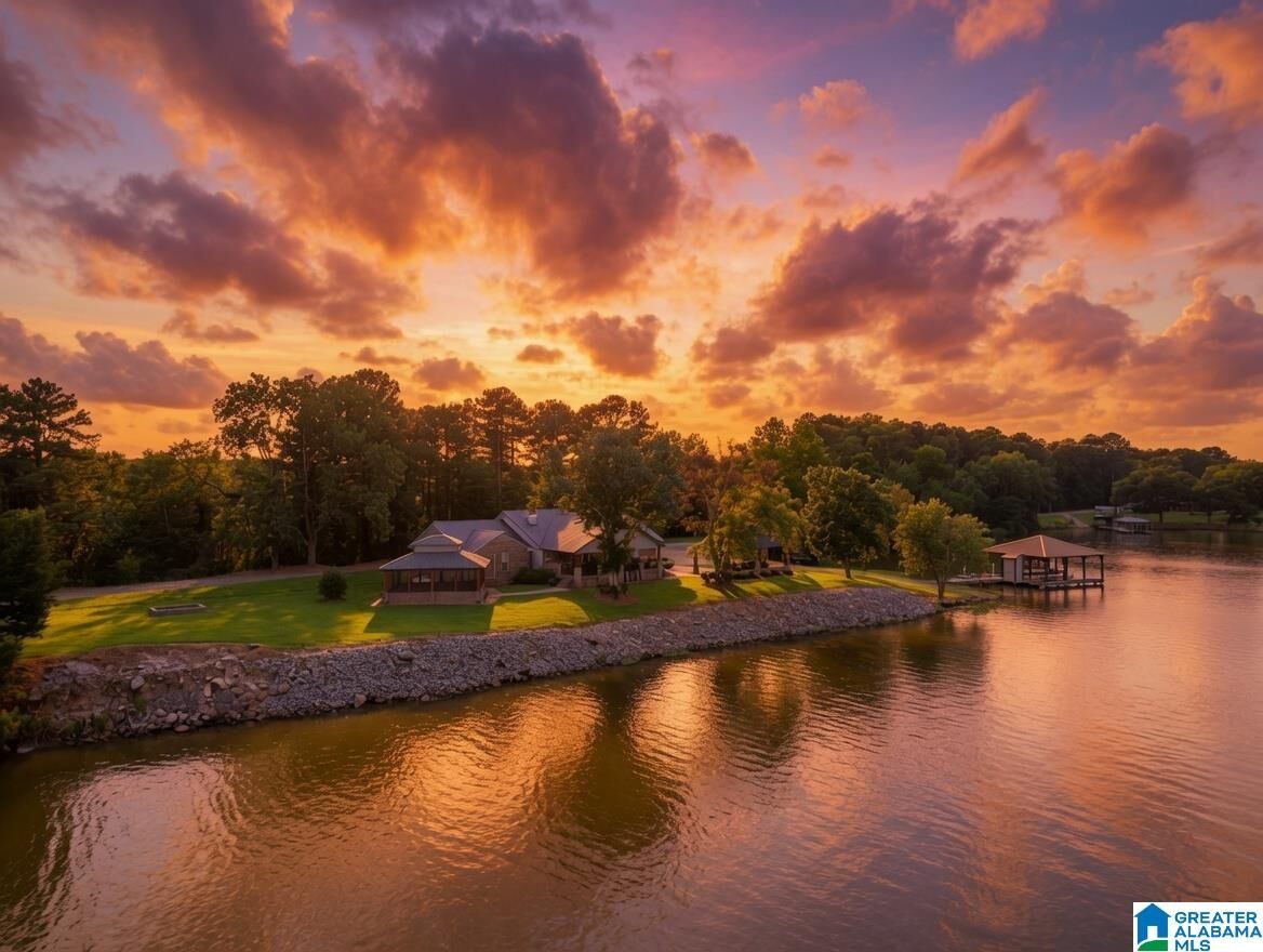 Property Photo:  518 Coves Point Drive  AL 35135 