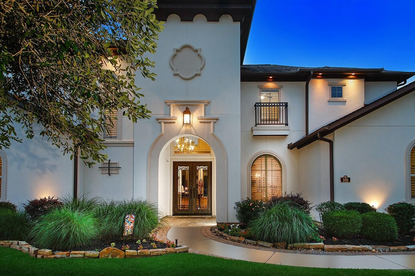 Property Photo:  105 Larkhaven Drive  TX 77316 