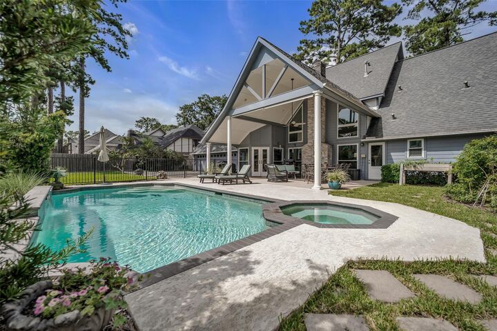 Property Photo:  8018 Northbridge Drive  TX 77379 