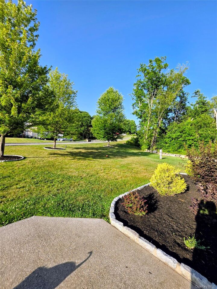Property Photo: 17 Meadow Crest Drive NY 10541