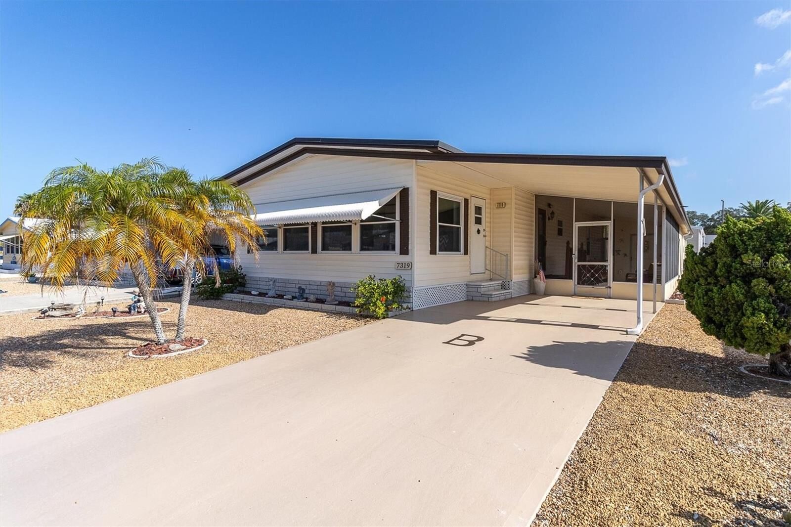 Property Photo:  7319 Osage Drive  FL 34667 