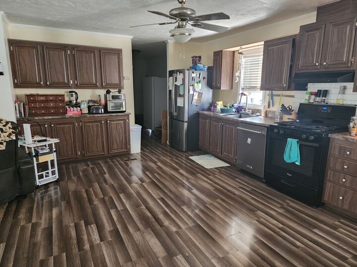 Property Photo: 81 Apple Lane IL 60914