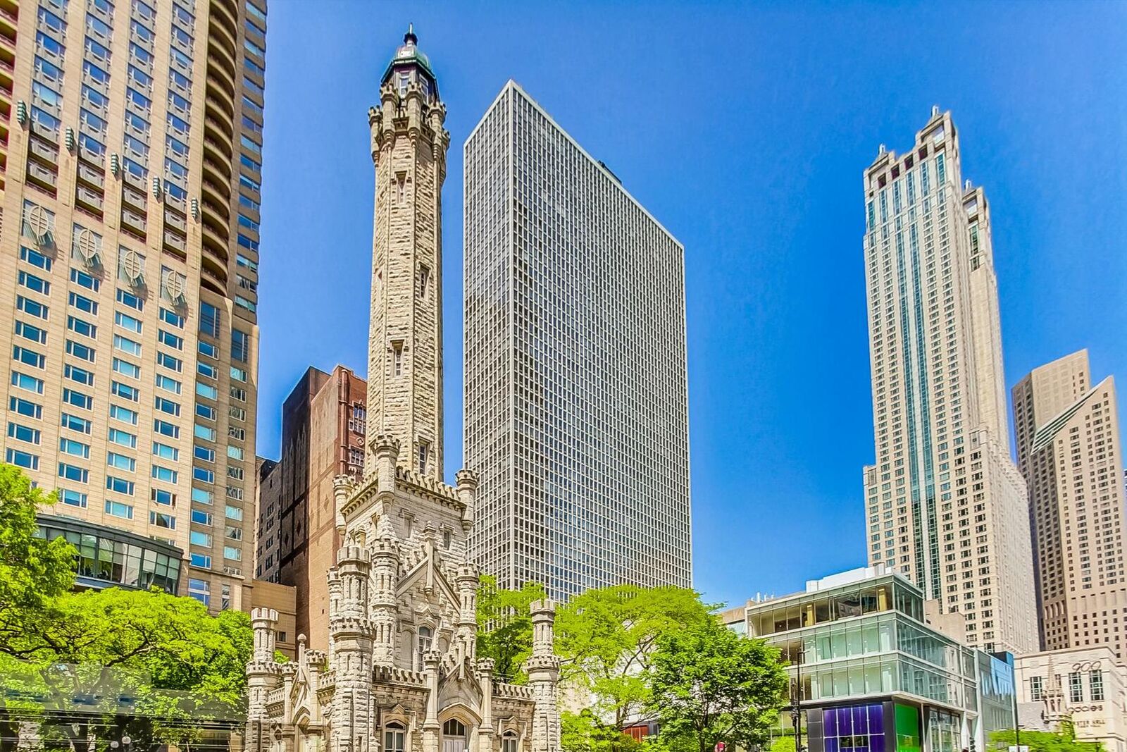 Property Photo:  111 E Chestnut Street Ph-Ab  IL 60611 
