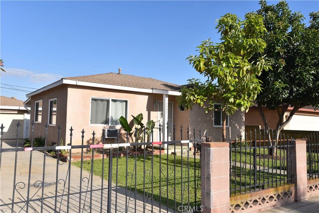 Property Photo:  9038 Danby  CA 90670 