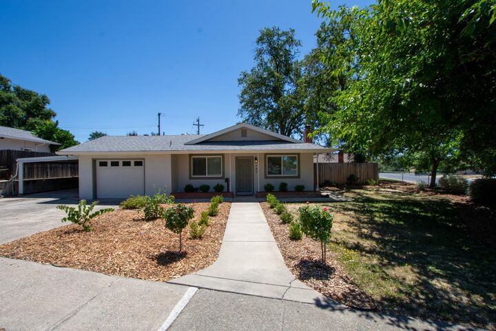 Property Photo: 142 Penaranda Drive CA 95630