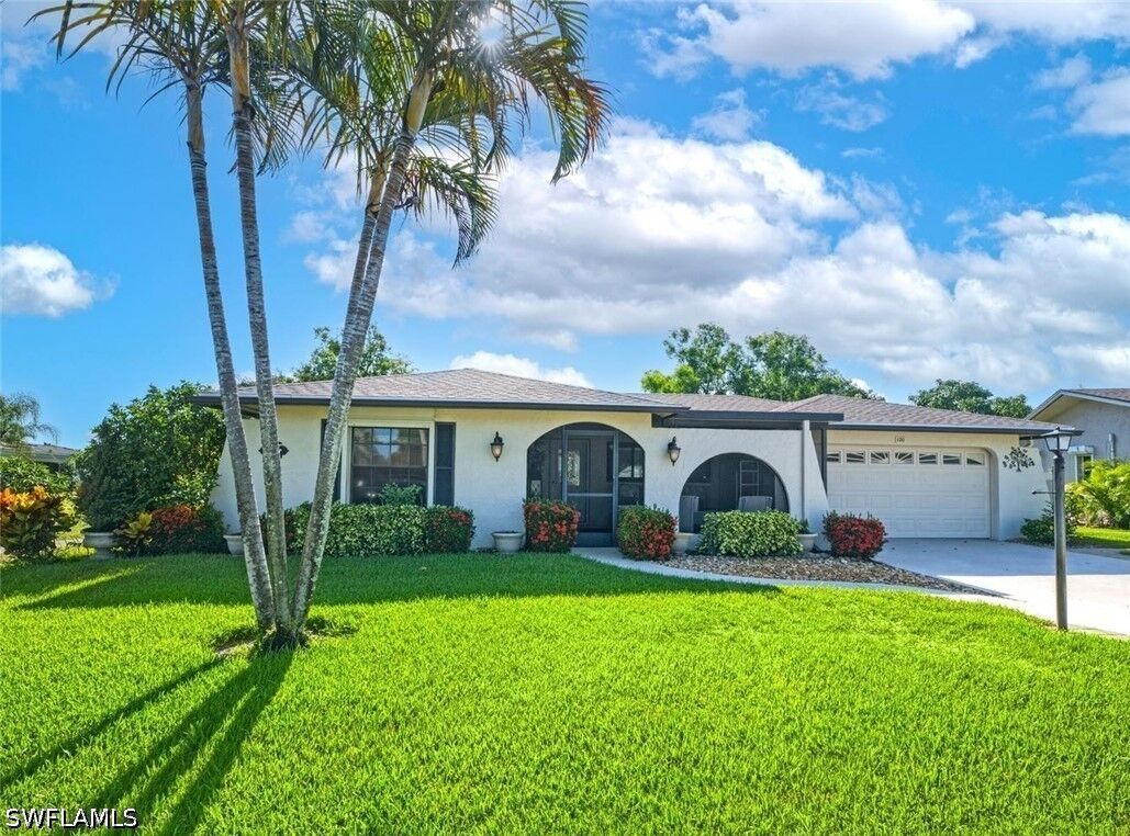 Property Photo: 120 Fleur De Lis Lane FL 34112