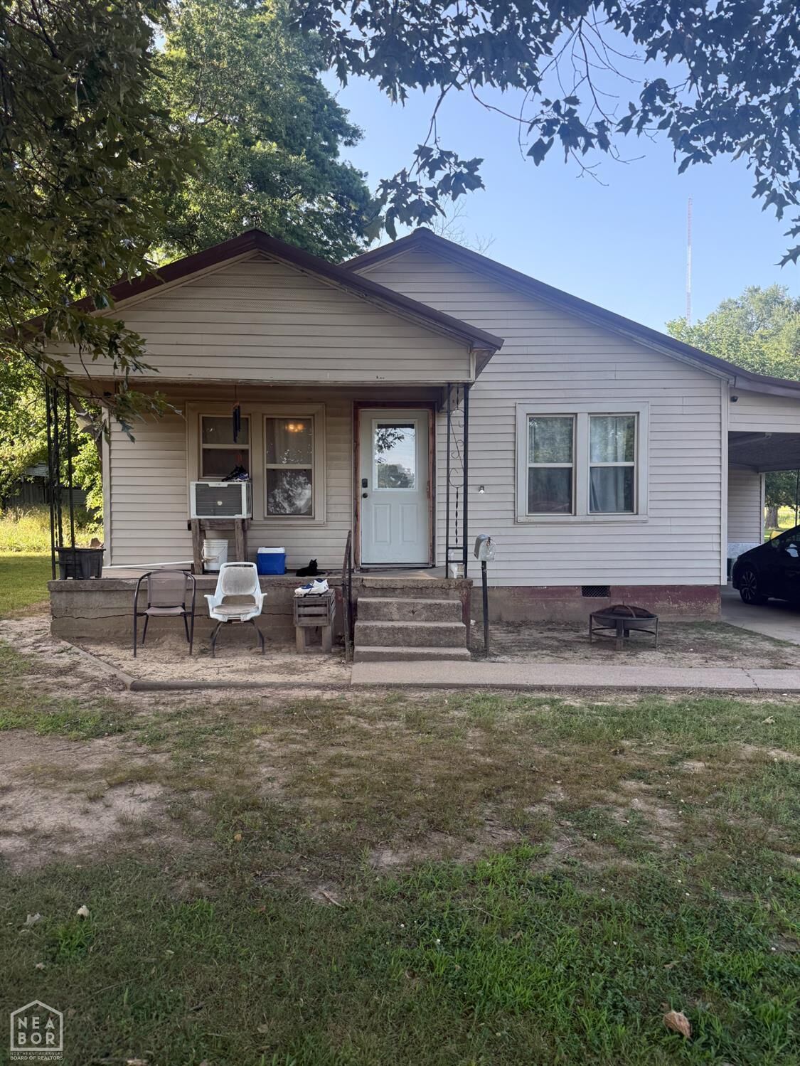 Property Photo: 205 E Donaldson Street AR 72461