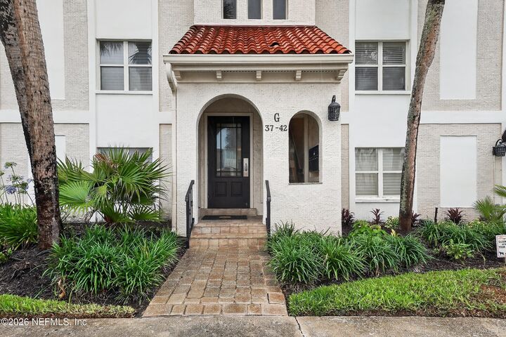 Property Photo:  10 10th Street G42  FL 32233 
