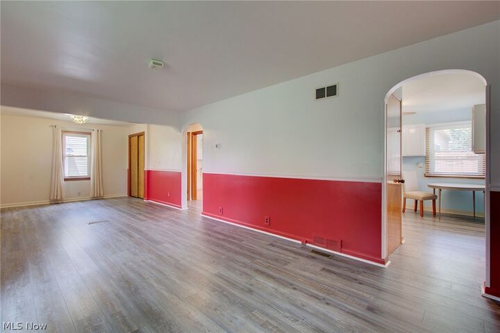 Property Photo: 3041 33rd Street NE OH 44705
