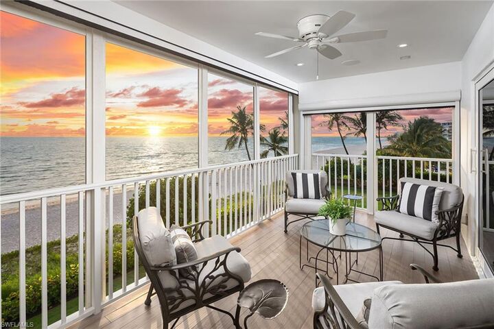 Property Photo: 1285 Gulf Shore Blvd N 3B FL 34102