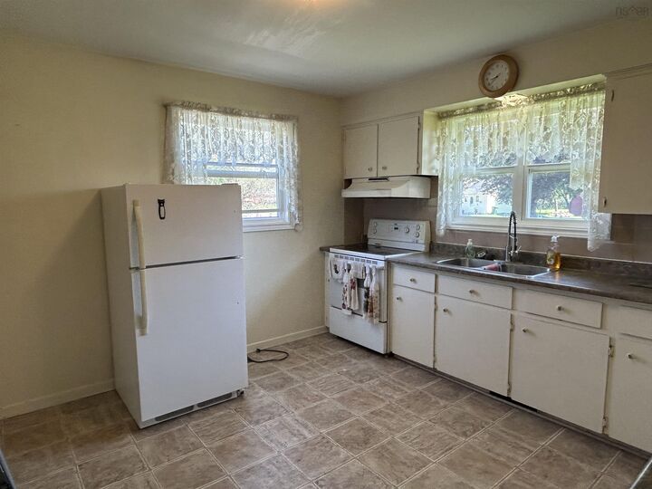 Property Photo: 34 Stephen Avenue NS B6L 4J4
