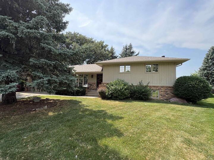 Property Photo:  105 Burning Tree Circle  NE 68776 