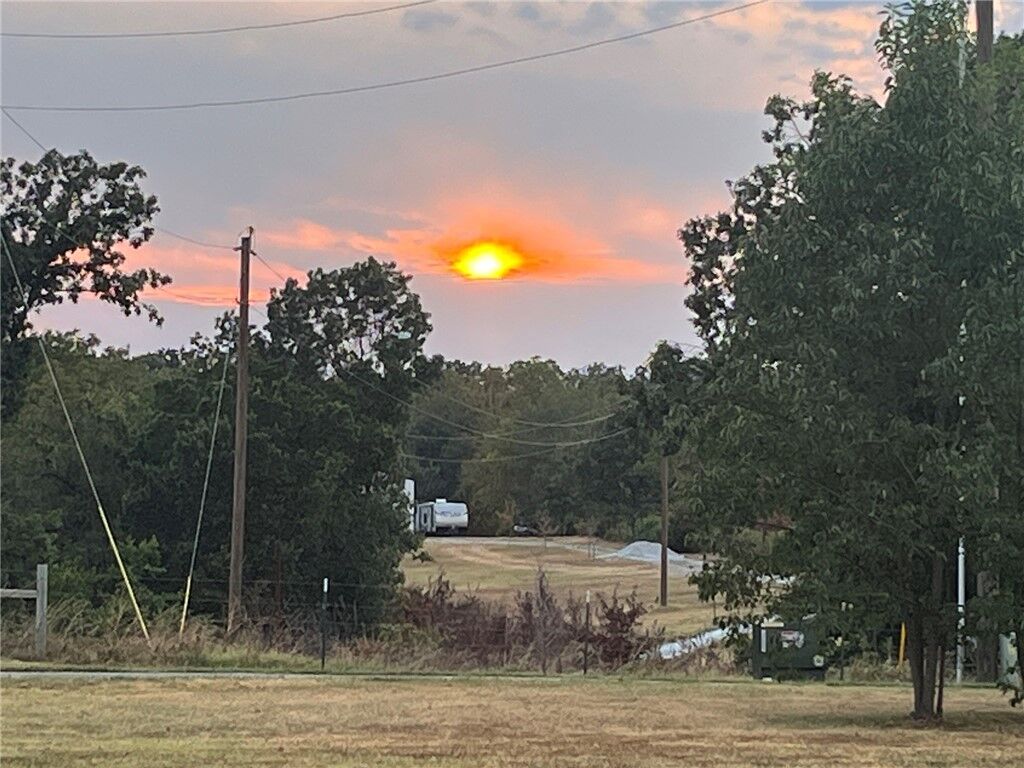 Property Photo: 8790 Fred Austin Road AR 72722