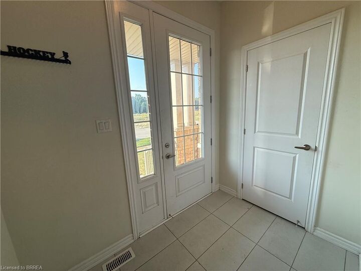 Property Photo: 44 Eccleston Street ON N3T 0X4