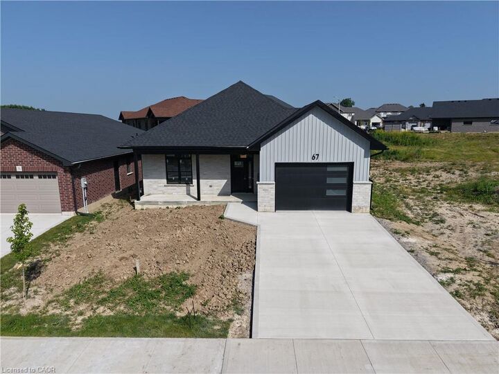 67 Hunter Drive S — photo 1